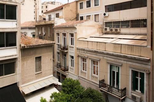 Ermou 44 - Family Apartment - image 9