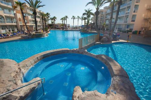 TUI BLUE Alcudia Pins - image 9