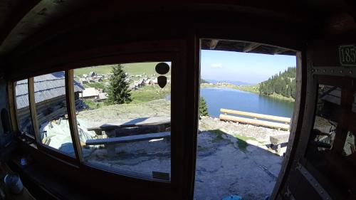 Skats, Koliba - Prokoško jezero (Koliba - Prokosko jezero) in Fojnica