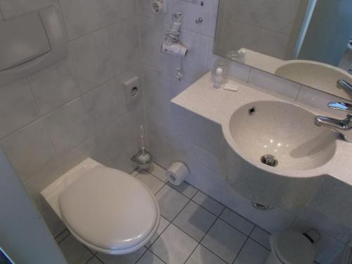 ART Hotel Ufer Room Type - Basic Triple Room