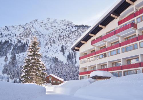 Aparthotel Kleinwalsertal - image 5
