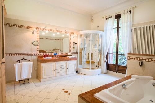 VILLA MORELIA HĂ´tel