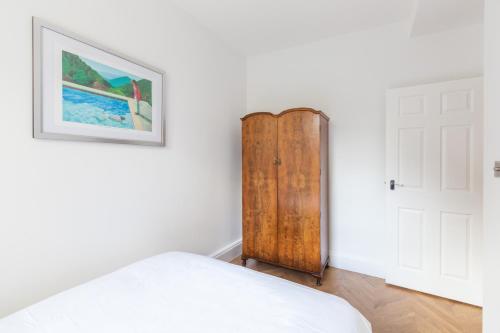 The Lempicka 2 Bedroom Flat and Garden in Notting Hill