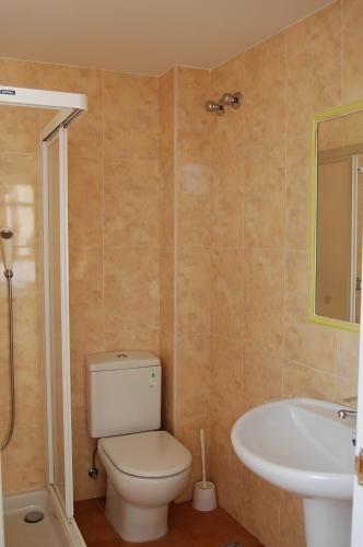 Hostal Paris - image 5