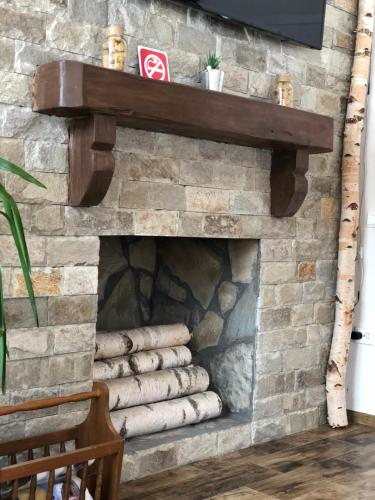 CABANA DIN GROAPA FRUMOASA - image 2