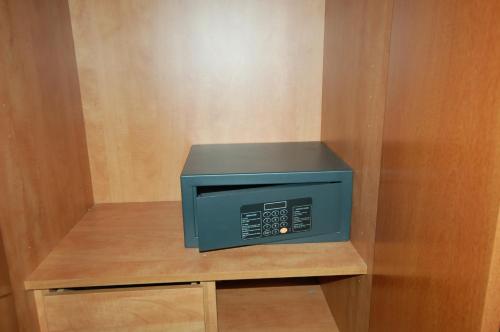 Sitges Apartment - image 2