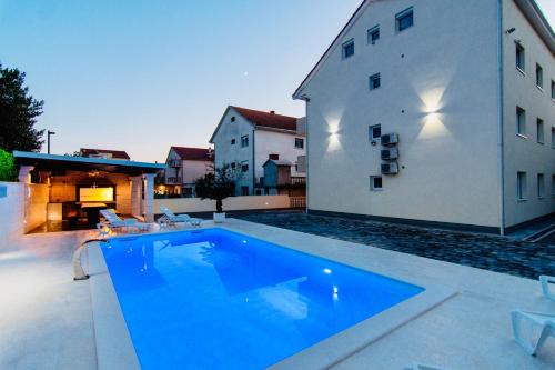 Apartment with Sea View image 9