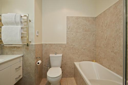 187185563 Koura Bay Golf Resort