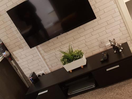 Modern Broughton Apartment - Walk to New Town, City Centre and St James Quarter, Edinburgh (Foto 5)