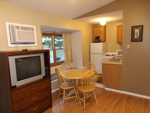 The Villas on Lake George