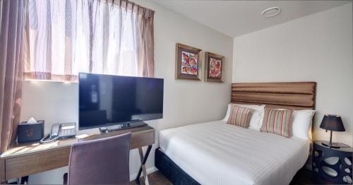 hotel photo
