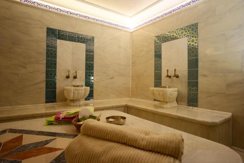 蒸氣室, 佩頓雅科納克酒店 (Petunya Konak Hotel) in 馬爾馬里斯鎮