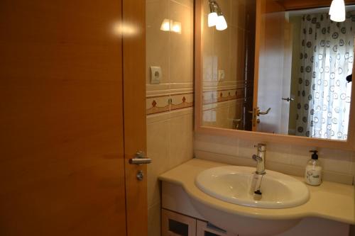 Fabuloso apartamento familiar con piscina en Salou