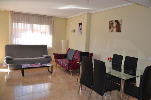 Fabuloso apartamento familiar con piscina en Salou