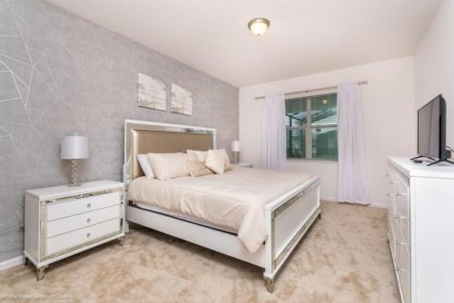 At Last You can Rent the Perfect Luxury Villa on Sonoma Resort minutes from Disney World Orlando Villa 2656 - image 9