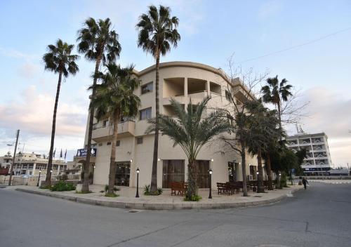 Elysso Hotel - image 12