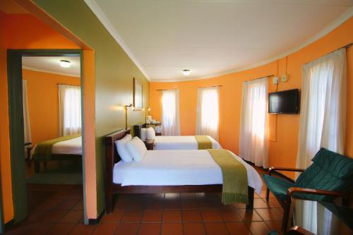 Kalahari Arms Hotel photo 1