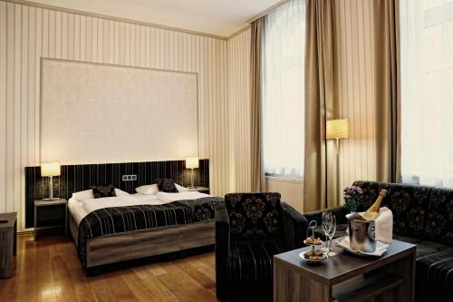 Konsumhotel Dorotheenhof Weimar Romantik Hotel Dorotheenhof Weimar is a popular choice amongst travelers in Weimar, whether exploring or just passing through. Offering a variety of facilities and services, the hotel provides all you