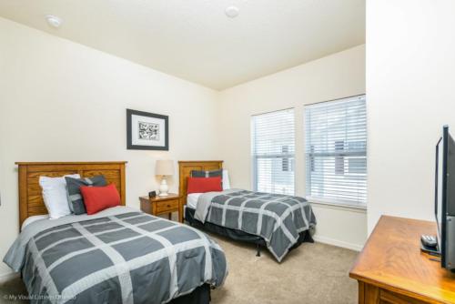 Imagine You and Your Family Renting this 5 Star Home on Lucaya Village Resort Orlando Townhome 2671 - main image