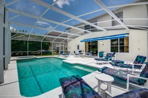 Imagine You and Your Family Renting this 5 Star Villa on Highlands Reserve Resort Orlando Villas 2706 - image 7
