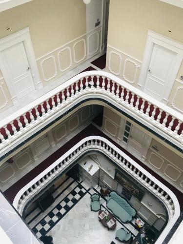 Hotel Las Cortes De Cádiz - image 8
