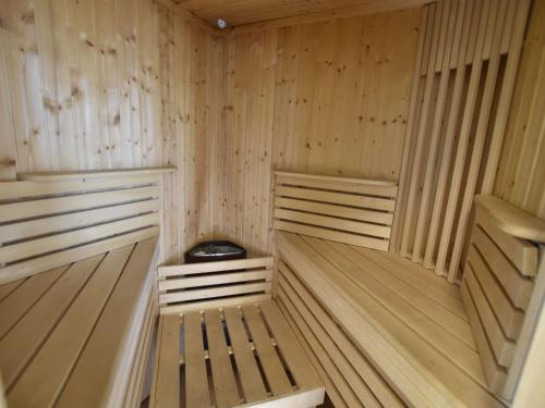 Ferienhaus mit eingezaeuntem Garten Ferienhaus mit eingezaeuntem Garten