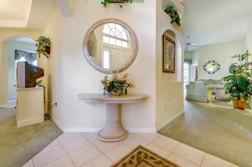 Rent Your Dream Holiday Villa close to Disney World Calabay Parc at Tower Lake Resort Orlando Villa 2773 - image 3