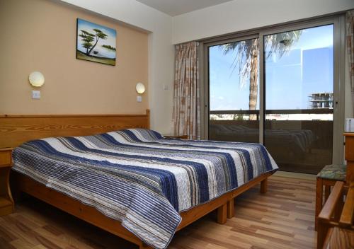 Elysso Hotel in Larnaca