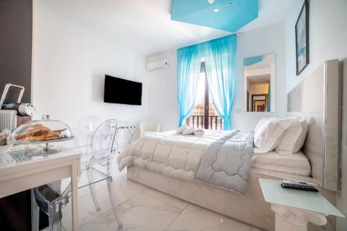 Tiffany's Lifestyle Suites - main image