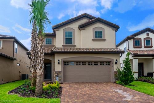The Secret to Enjoying Your Luxury Villa Holiday on Windsor at Westside Resort Orlando Villa 2622 - image 2