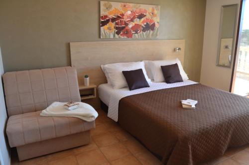  Studio Apartments & Rooms Kustura in Sukošan