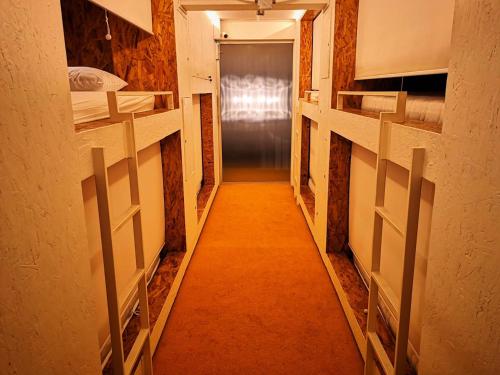Shared room, female dormitory