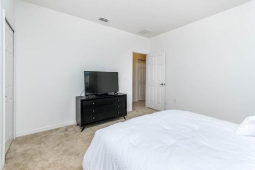 Your Family will love the 1st Class Amenities at Your Private Villa on Solterra Resort Orlando Villas 2761 - main image