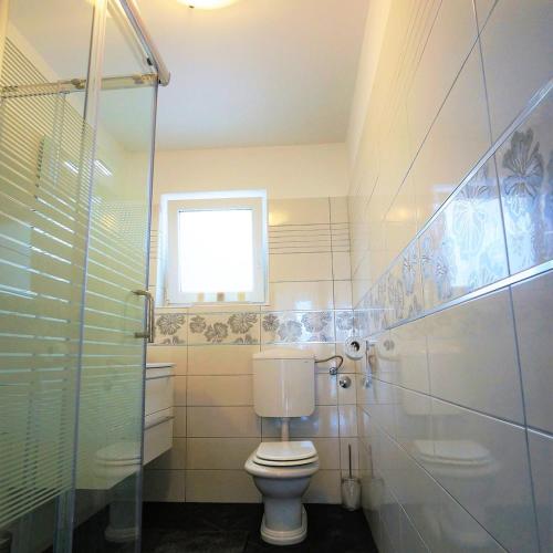 Apartment with Balcony image 10