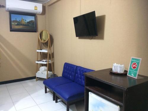 Changpuak Hotel Room Type - Basic Triple Room