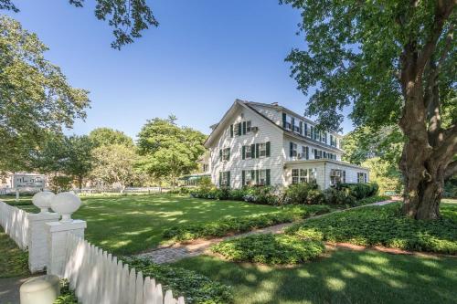 The Huntting Inn in East Hampton, USA