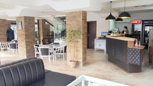Hotel Hilez - image 5