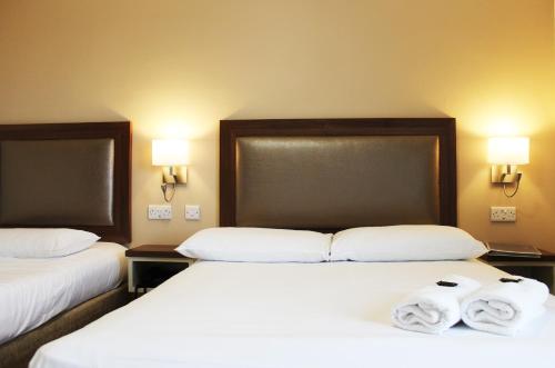St. Judes Lodge B&B - image 2