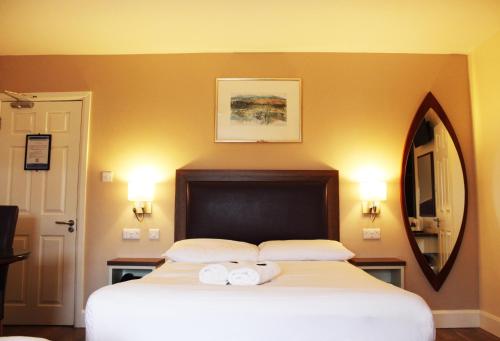 St. Judes Lodge B&B - image 5