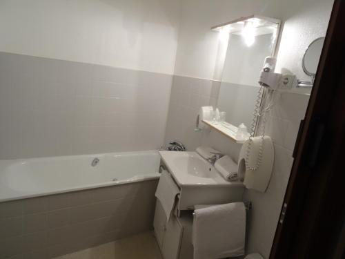 Au Bon Accueil - image 12