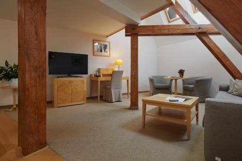 Ventana Hotel Prague - image 7