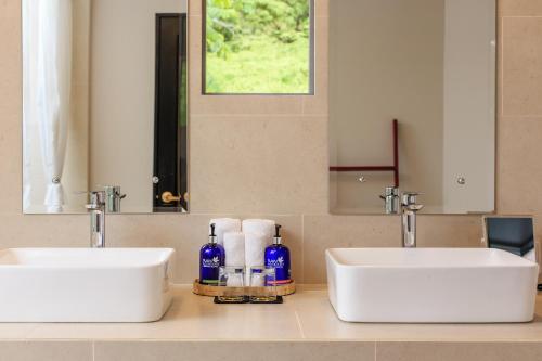 187339966 Rancho Pacifico - Boutique Hotel for Adults