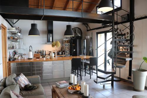 Skylark Bed & Breakfast, Grasse