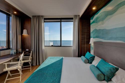 Fly Deco Hotel in Ostia