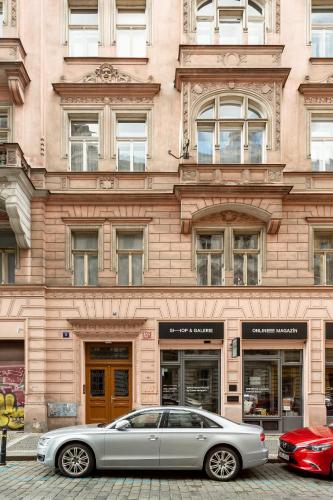 Spacious Apartments near the river - image 12
