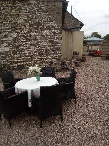 Gite Rouge in เมนิล-แว็ง