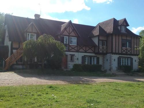 Les Mesangeres - Chambre d'hôtes - Chaumont-sur-Tharonne