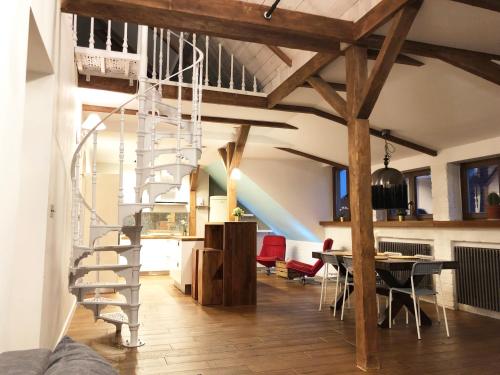Bednarska 18 - Loft by Homeprime, Warsaw