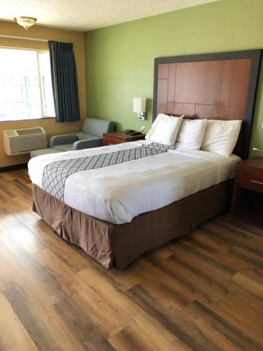 나이츠 인 모텔