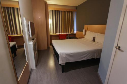 1 double bed